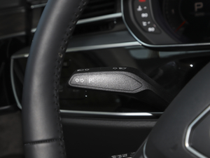 202150 TFSI quattro m п؅^(q)