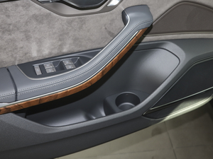 202155 TFSI quattro A ǰTg