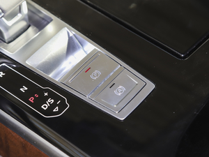 202155 TFSI quattro A v܇Ƅ