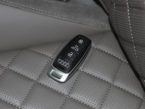 202155 TFSI quattro A ܇耳