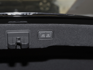 202150 TFSI quattro A п؅^