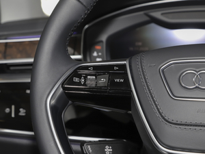 202150 TFSI quattro A п؅^