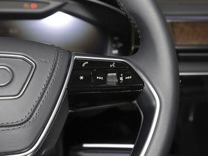 202150 TFSI quattro A п؅^