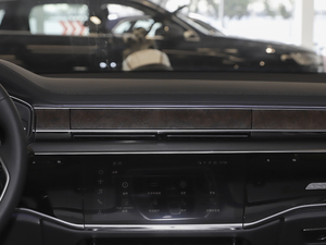 202150 TFSI quattro A {L