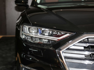 202155 TFSI quattro F ^