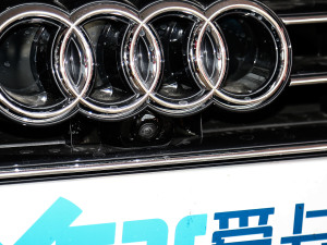 202155 TFSI quattro F ^