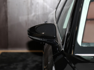 202155 TFSI quattro F ^