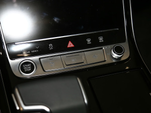 202155 TFSI quattro F п؅^