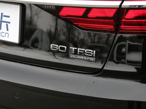 202160 TFSI quattro F ^