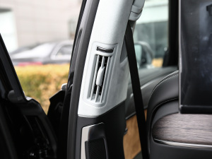 202160 TFSI quattro F g