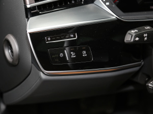 202160 TFSI quattro F п؅^