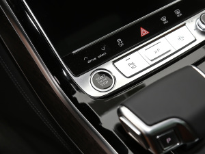 202160 TFSI quattro F п؅^