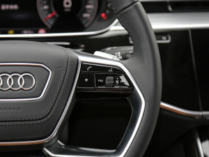 202160 TFSI quattro F п؅^