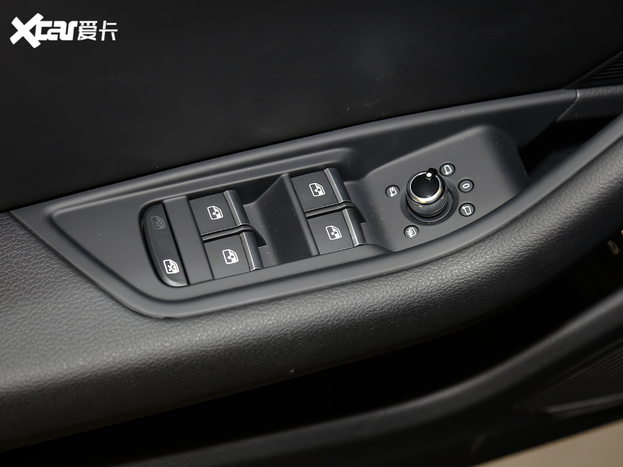 2021?yun)WA5 45 TFSI quattro x(dng)