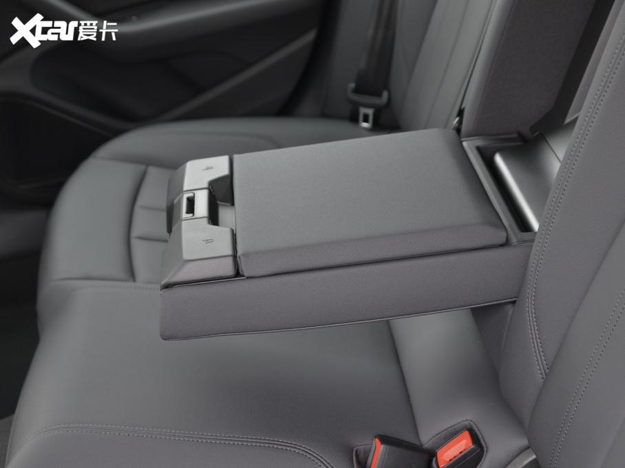 2021��?yu��n)W��A5 45 TFSI quattro ���x��(d��ng)����