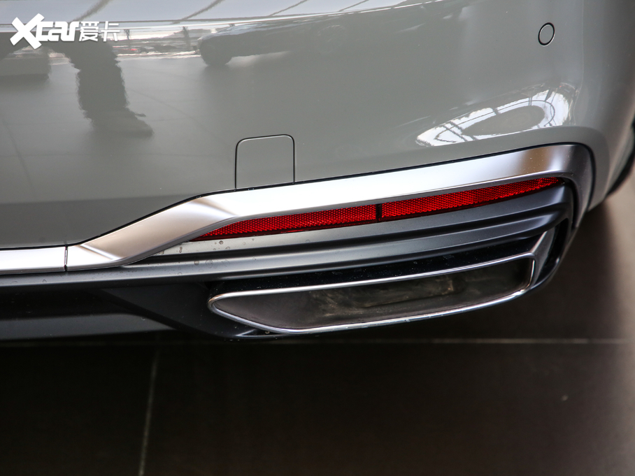 2021WA5 40 TFSI quattro AӸ