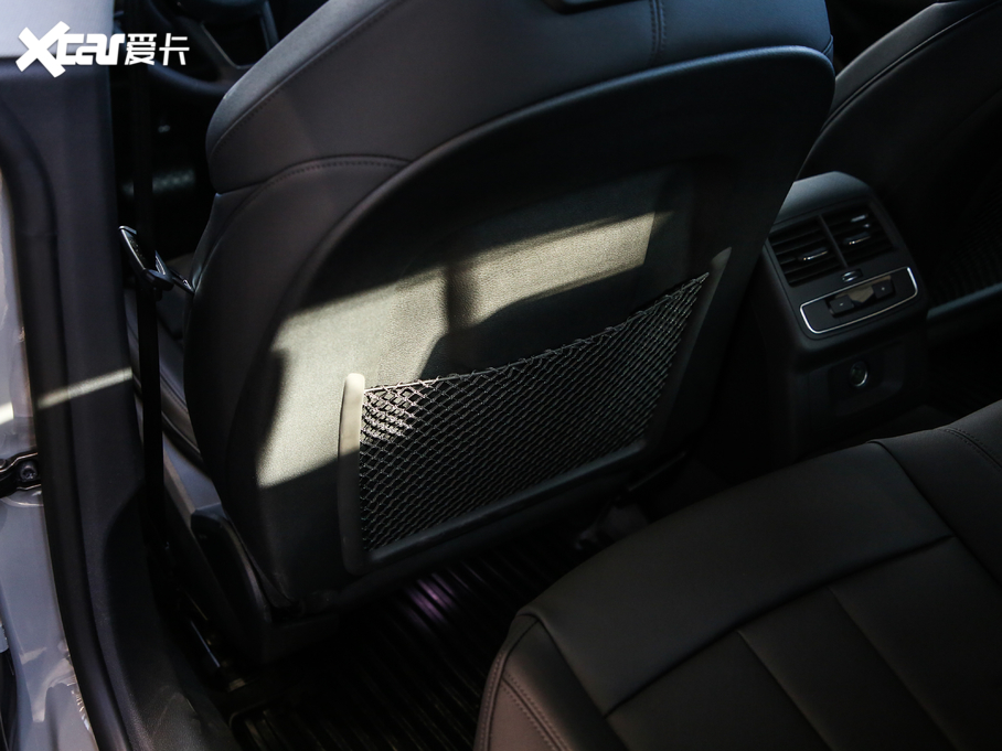 2021WA5 40 TFSI quattro AӸ