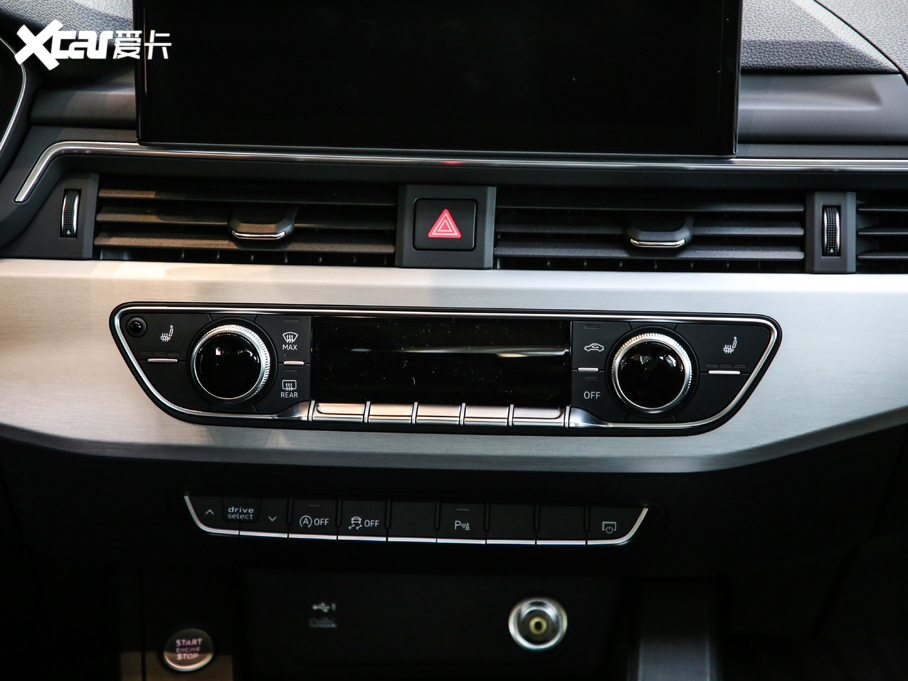 2021WA5 40 TFSI quattro AӸ