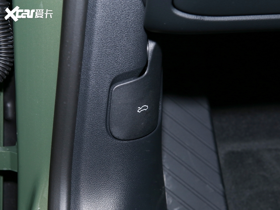 2021WA5 40 TFSI quattro AӸ