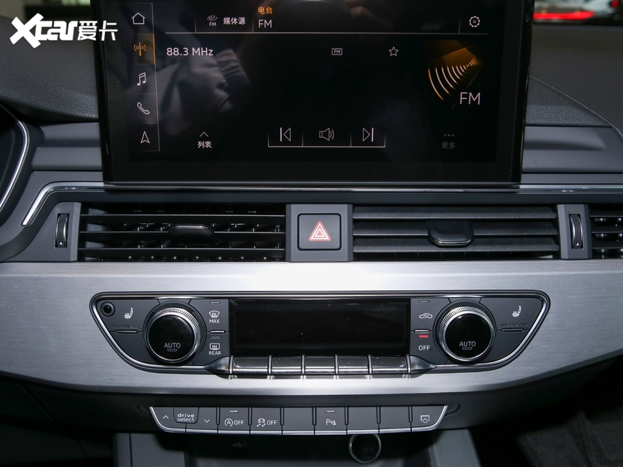 2021WA5 40 TFSI quattro AӸ