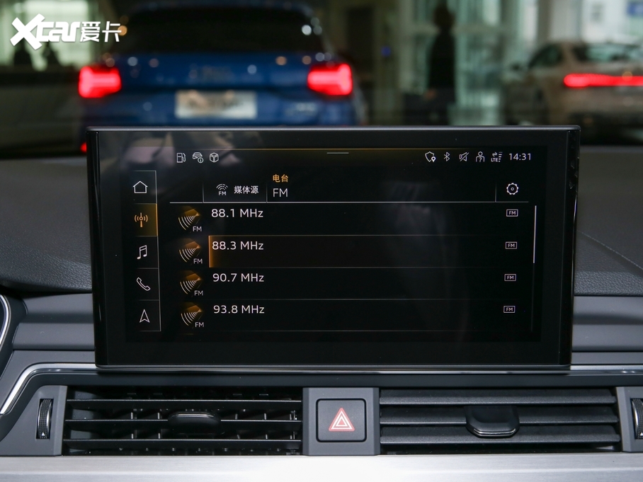 2021WA5 40 TFSI quattro AӸ