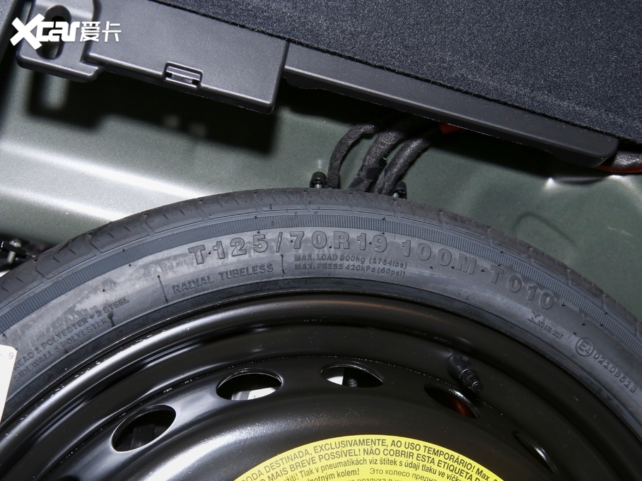 2021WA5 40 TFSI quattro AӸ