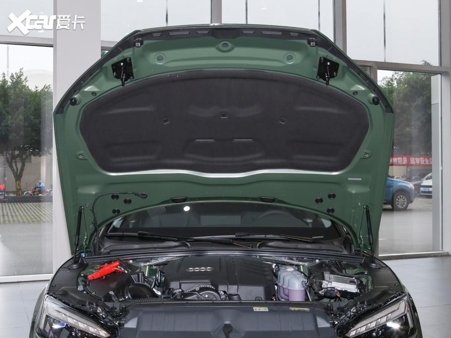 2021WA5 40 TFSI quattro AӸ