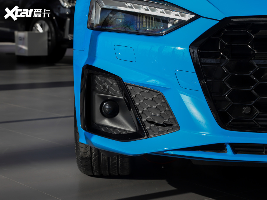 2021WA5 40 TFSI rЄӸ