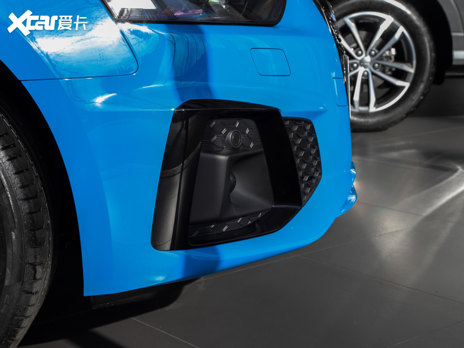 2021WA5 40 TFSI rЄӸ