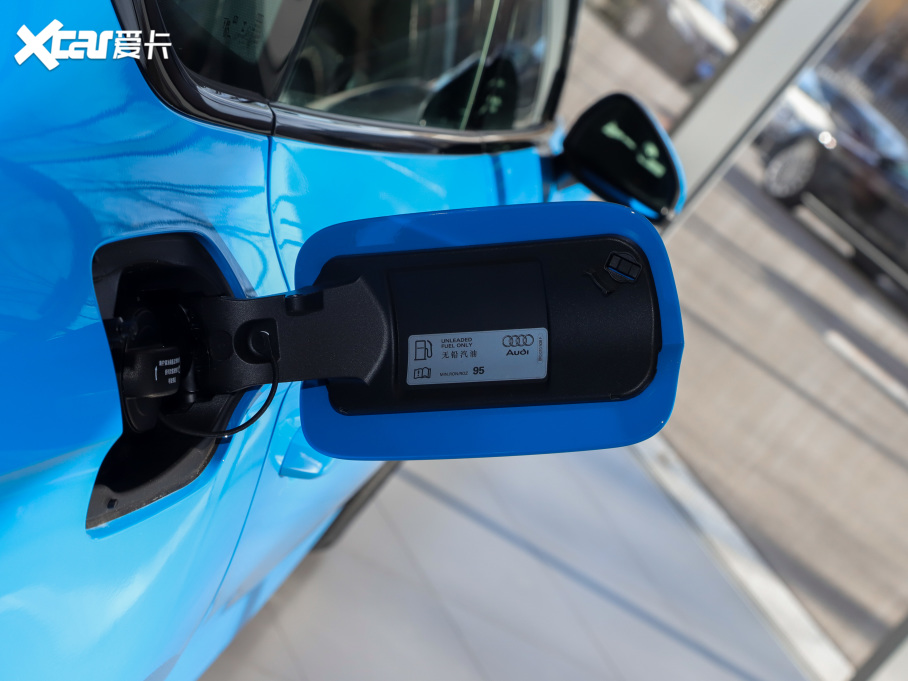 2021WA5 40 TFSI rЄӸ