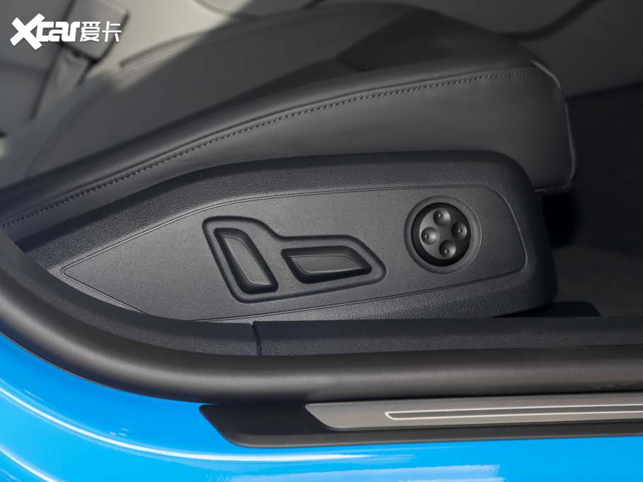 2021WA5 40 TFSI rЄӸ