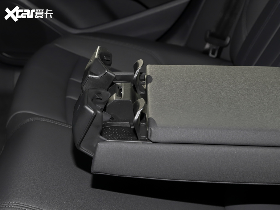 2021WA5 40 TFSI rЄӸ