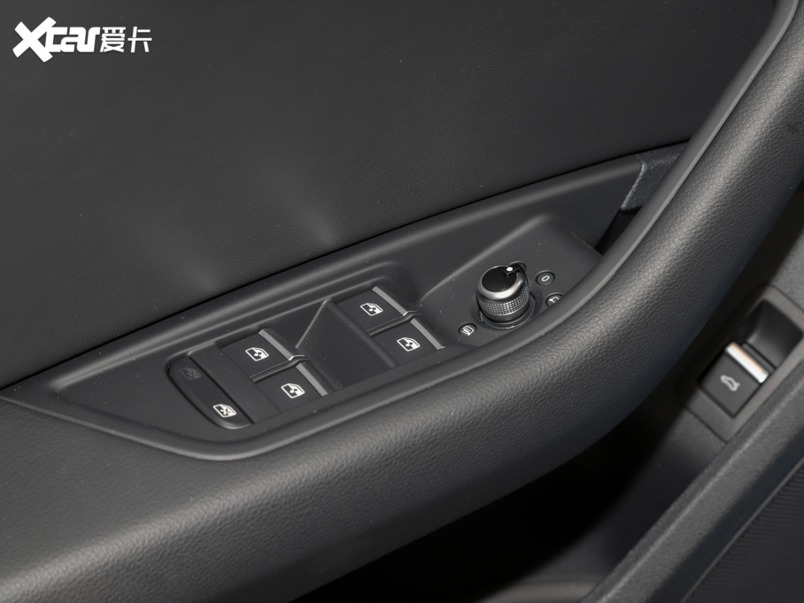 2021WA5 40 TFSI rЄӸ