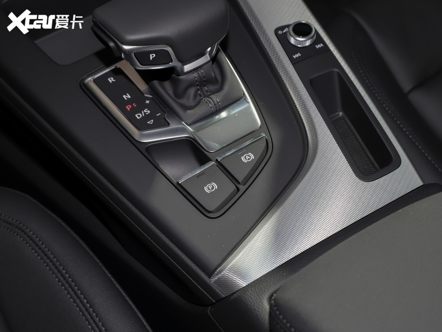 2021��W��A5 40 TFSI �r�ЄӸ���