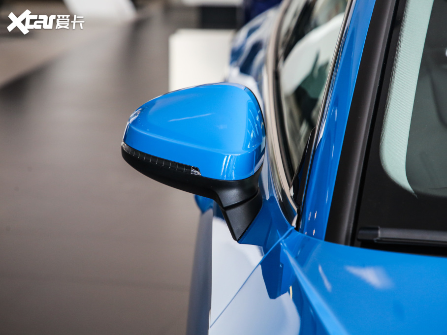 2021WA5 40 TFSI quattro A