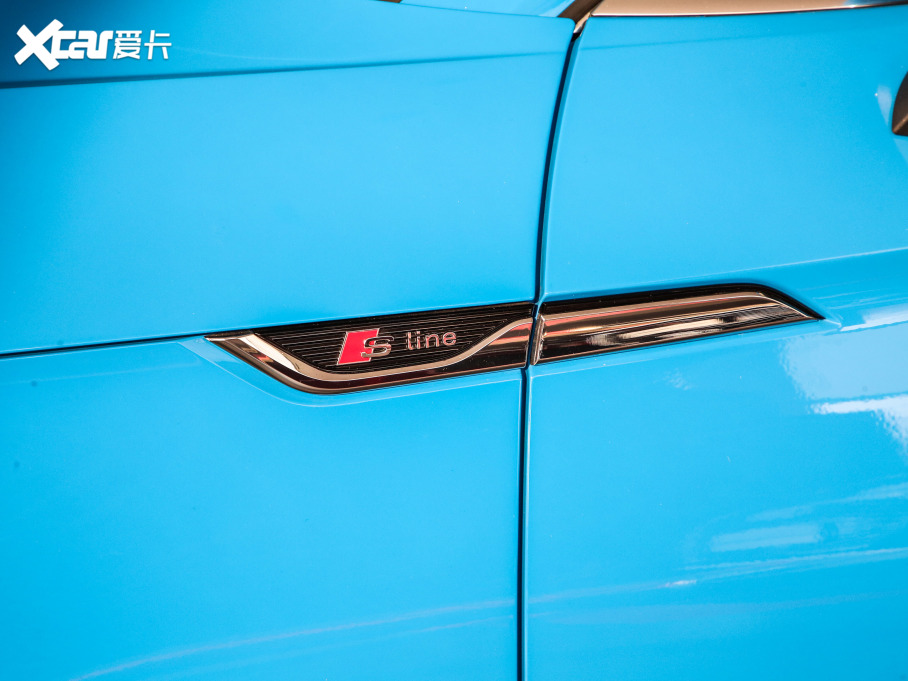 2021WA5 40 TFSI quattro A