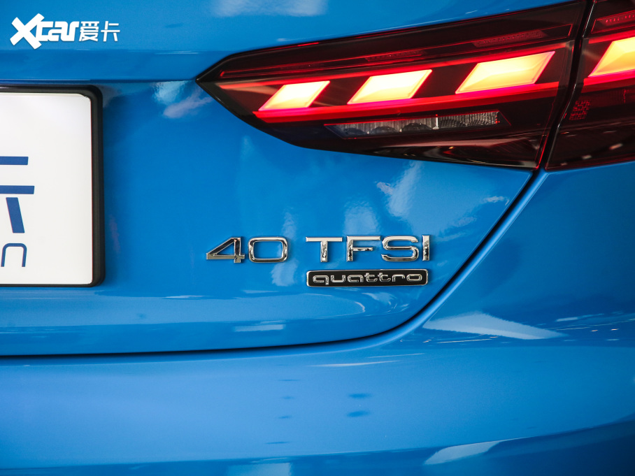 2021?yun)WA5 40 TFSI quattro A