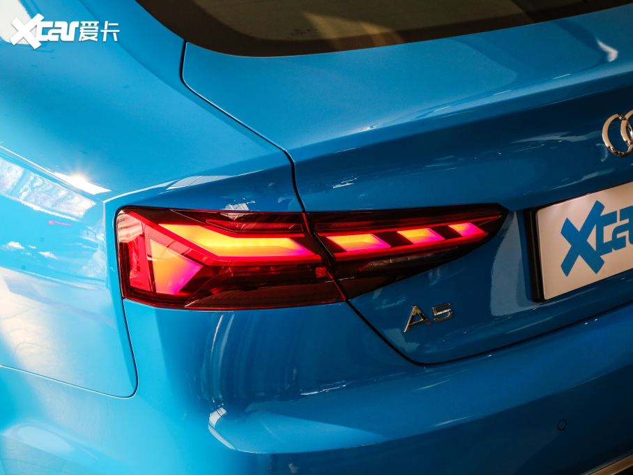 2021?yun)WA5 40 TFSI quattro A