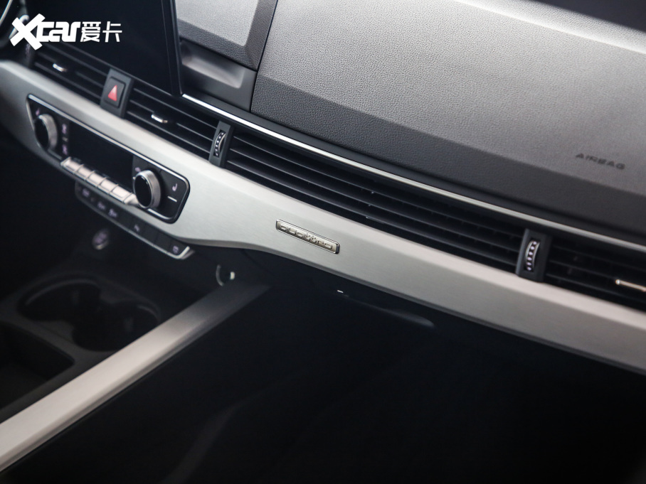 2021?yun)WA5 40 TFSI quattro A