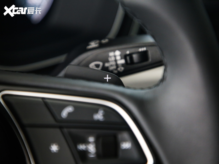 2021WA5 40 TFSI quattro A