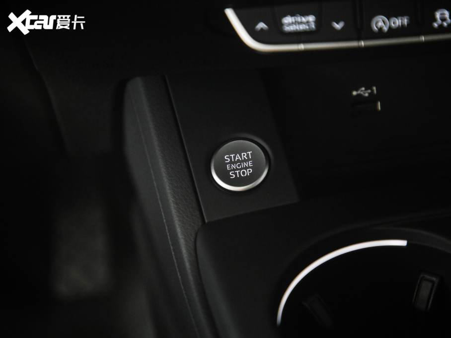 2021��?yu��n)W��A5 40 TFSI quattro ���A������