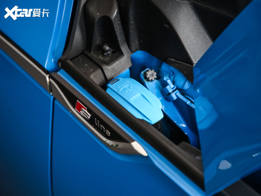 2021WA5 40 TFSI quattro A