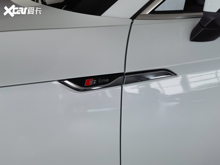 2021WA5 40 TFSI rЄӸ