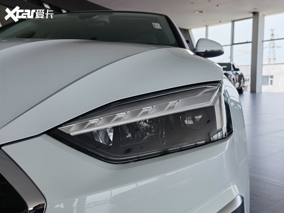 2021WA5 40 TFSI rЄӸ