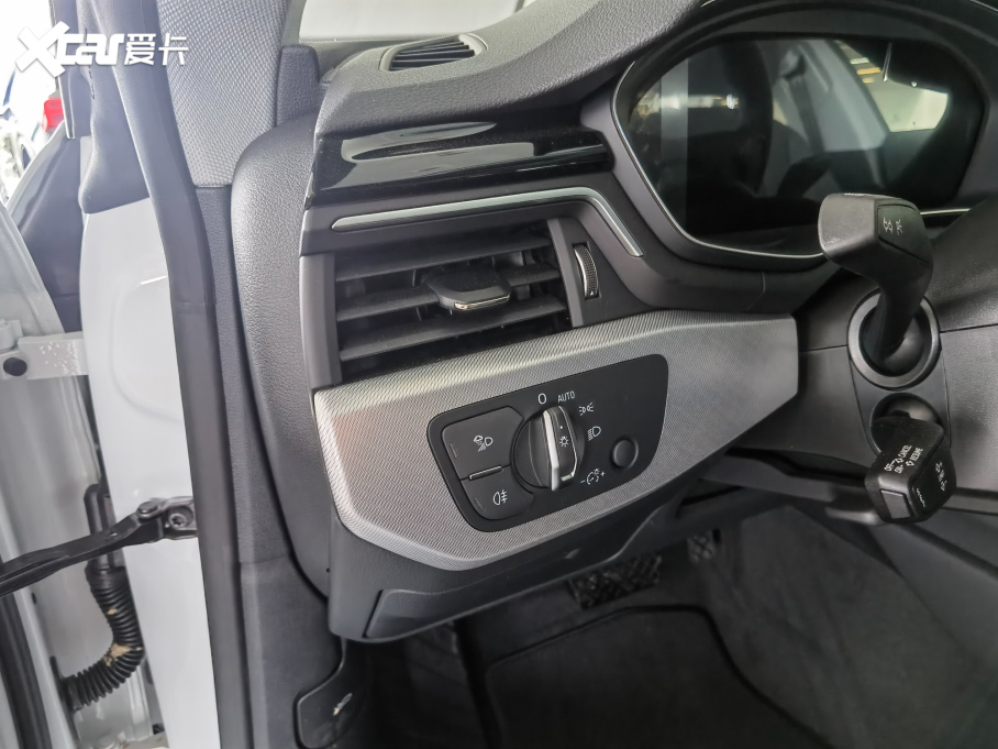 2021WA5 40 TFSI rЄӸ