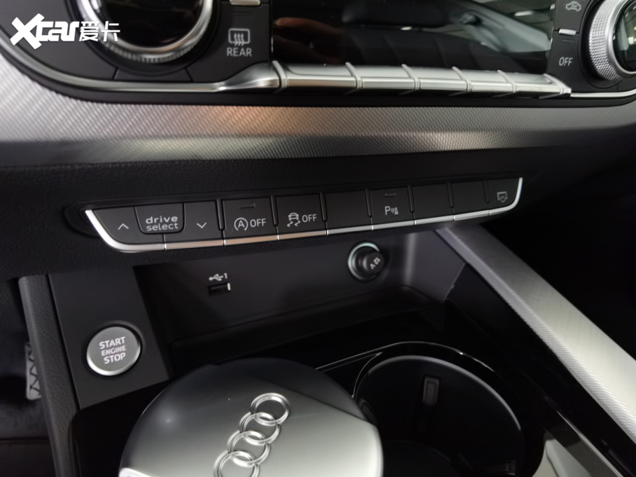 2021��W��A5 40 TFSI �r�ЄӸ���