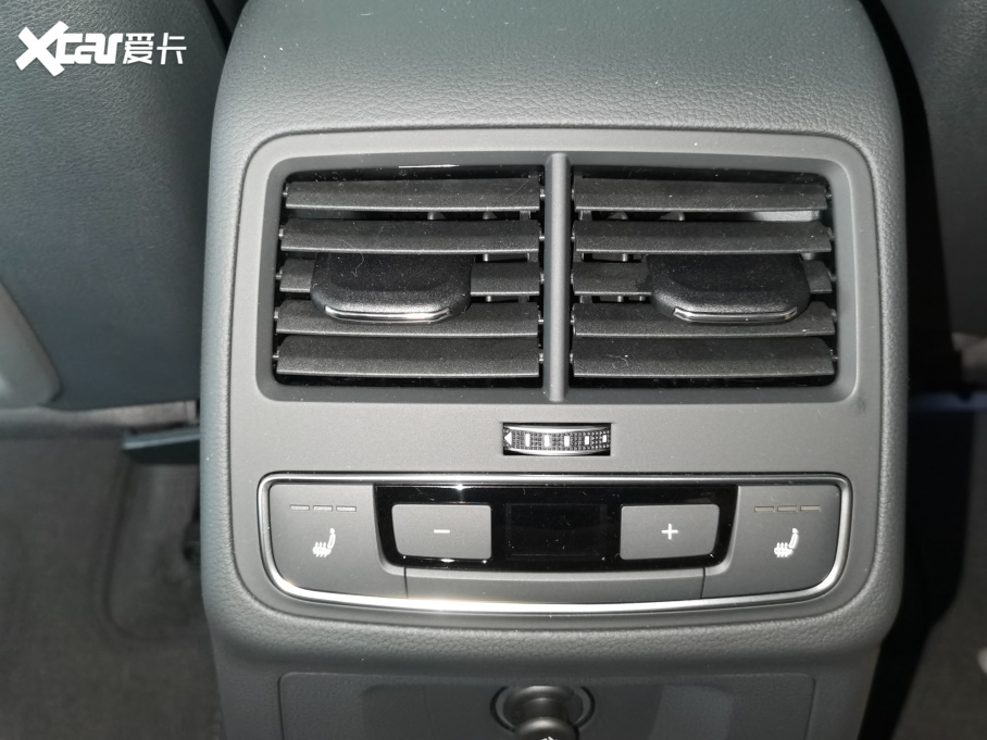 2021WA5 40 TFSI rЄӸ