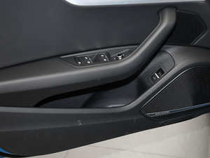 202145 TFSI quattro xӸ ǰTg