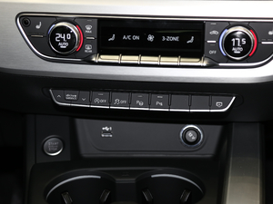 202145 TFSI quattro xӸ п؅^