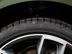 202145 TFSI quattro xӸ ݆̥Ʒ